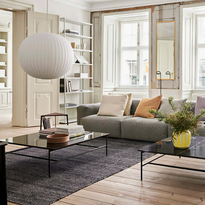 Moderne Hængelampe i Hvid – Silke & Stål