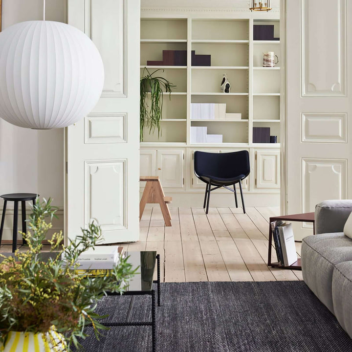 Moderne Hængelampe i Hvid – Silke & Stål