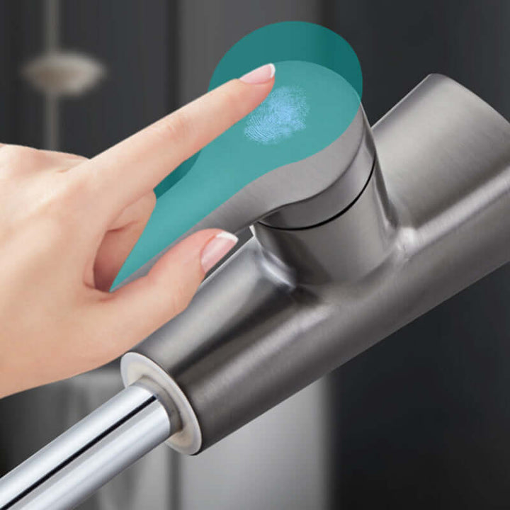 Badeværelsesarmatur med udtrækkelig sprayhoved