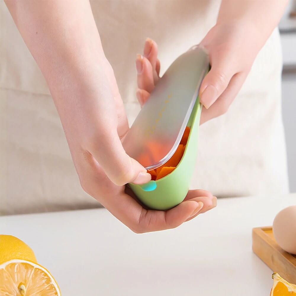 Grøntsagsskræller med Opsamlingsbeholder