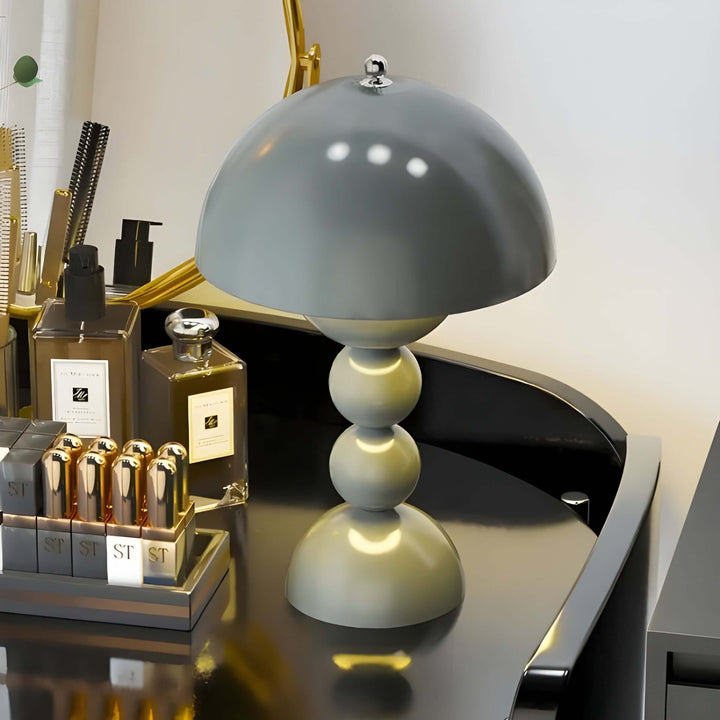 Dæmpbar LED bordlampe - elegant og moderne