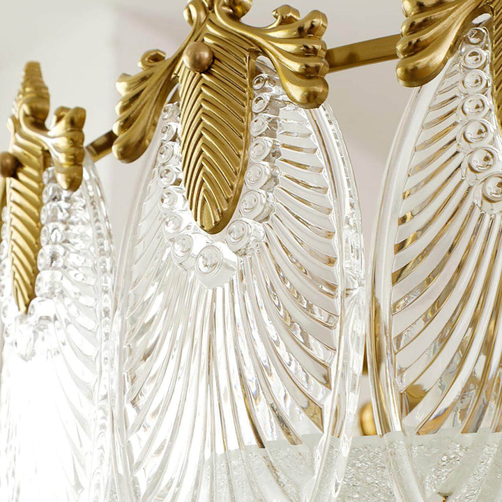 Rund glaskronleuchter med dekorativt mønster