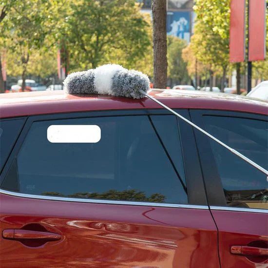 Teleskopstøvkost med forlængerstang til effektiv rengøring af høje hjørner og lofter, holdbar og let at betjene.