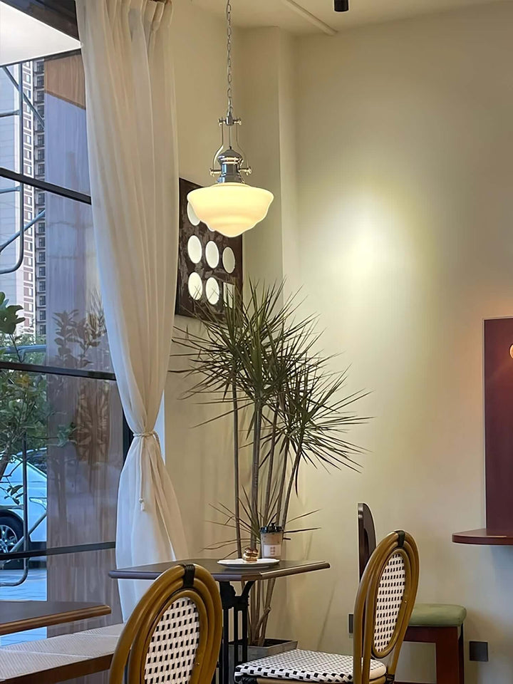 Elegant Pendel Lys i Glas & Metal