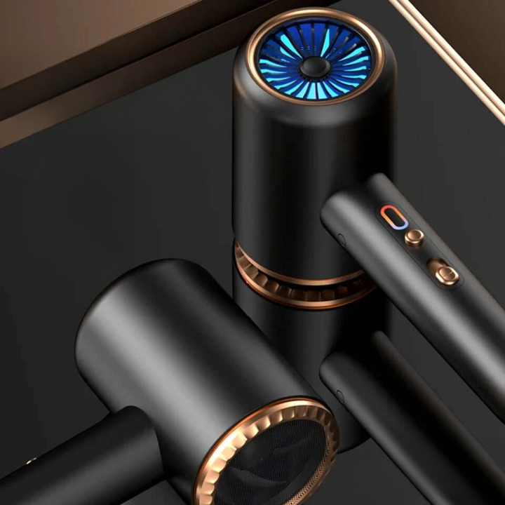 Hårtørrer med kold og varm luft