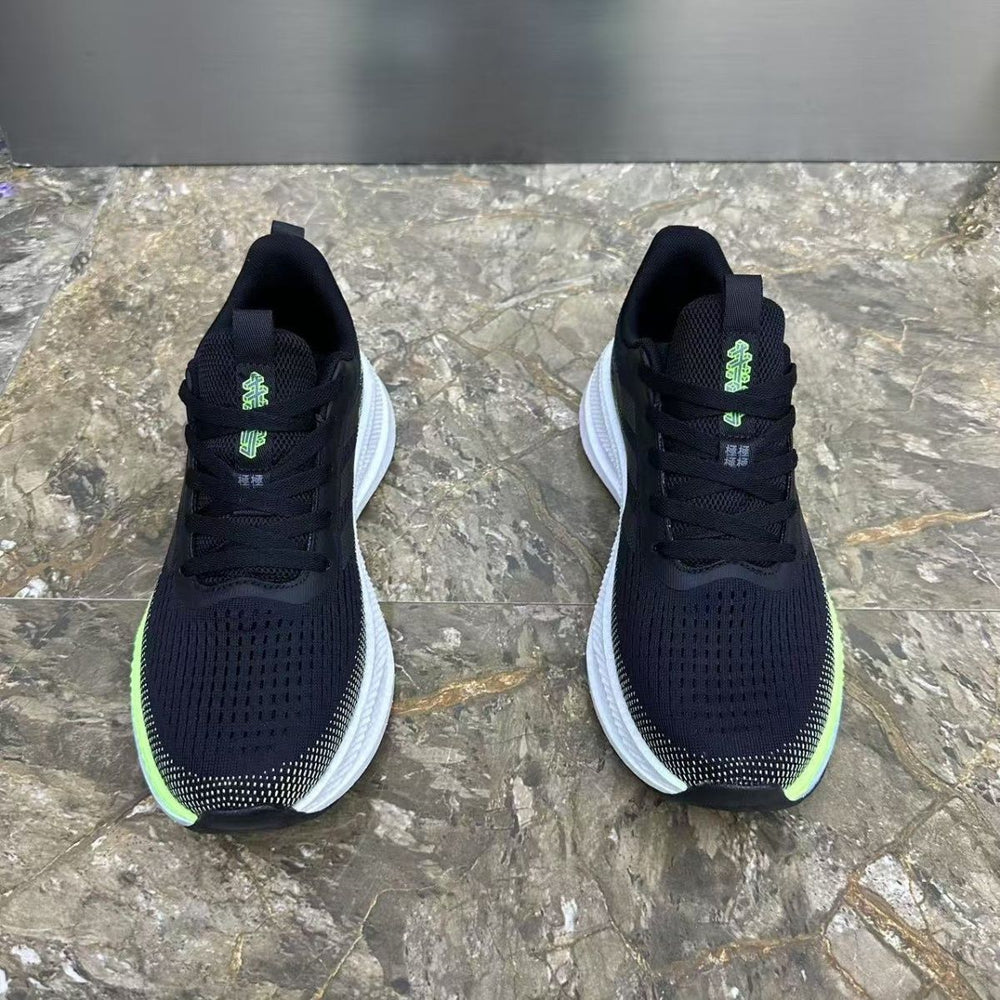 Løbesko til kvinder, højtydende, åndbare og lette, i grå, sideansigt, robust ydersål