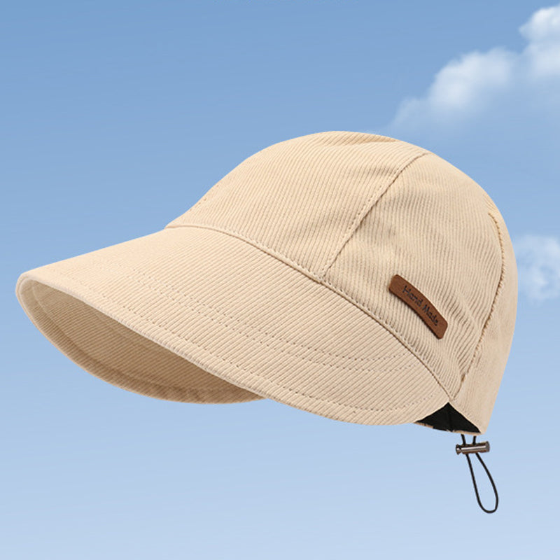Kvinders UV-beskyttelseshat med bred skygge, foldbar, i sort, beige, khaki eller blå til udendørs aktiviteter.
