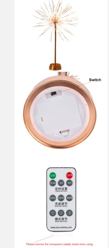 Elegant fjerlampe med blødt, diffust lys, skaber en hyggelig atmosfære i rummet. Udsøgt fjerdesign.