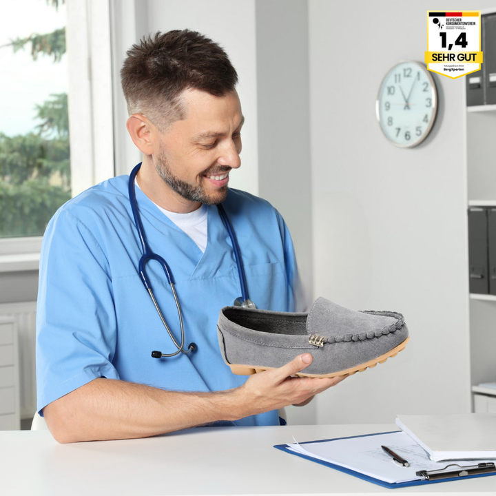 Ergonomiske damesko med skridsikre såler, ideelle for smertefri komfort i forskellige farver.