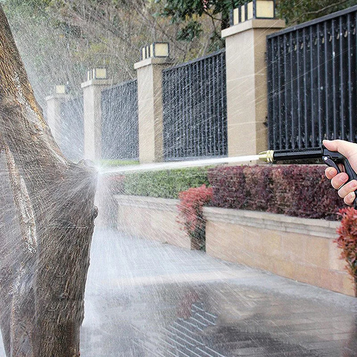 Ergonomisk højtryksvandpistol lavet af ABS og aluminium, kompatibel med haveslanger, ideel til alsidig rengøring.