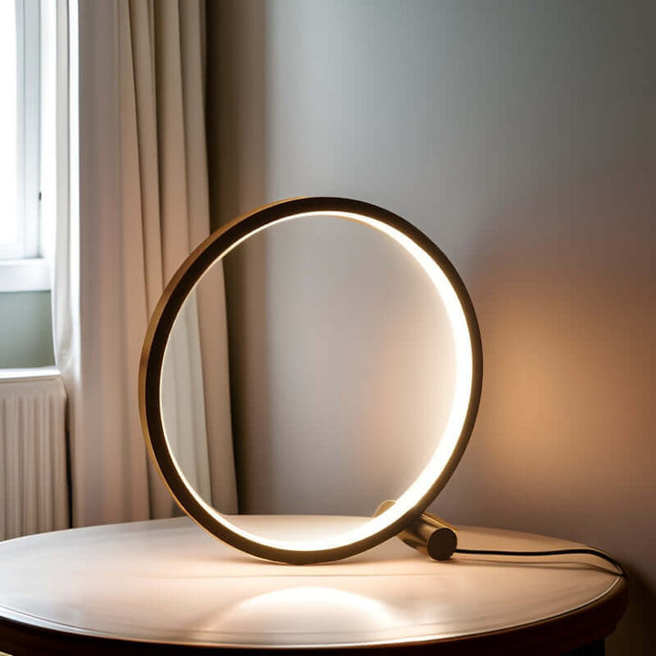 Dæmpbar LED bordlampe, moderne design