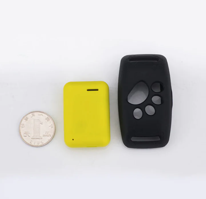 GPS kattehalsbånd med realtidssporing, vandtæt IP67, justerbart. Ideelt til sikker kattepositionering.