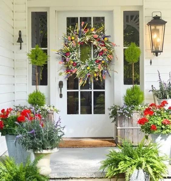 Håndlavet Texas vildblomsterkrans med levende farver, ideel til naturdekoration i hjem og have.