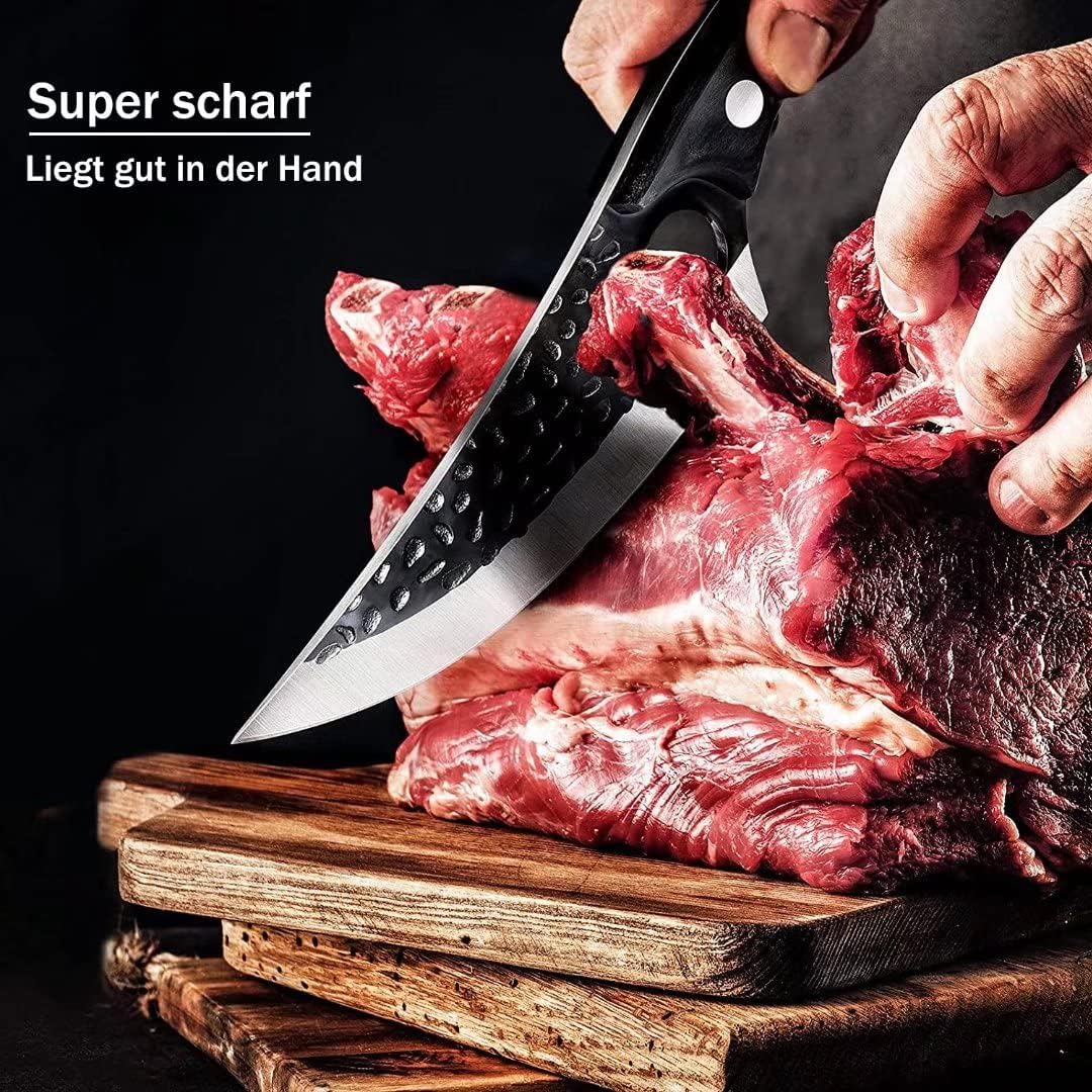 Højkvalitets køkkenkniv med skarpt, rustfrit stålblad og ergonomisk træskaft, ideel for hjemmekokke og professionelle.