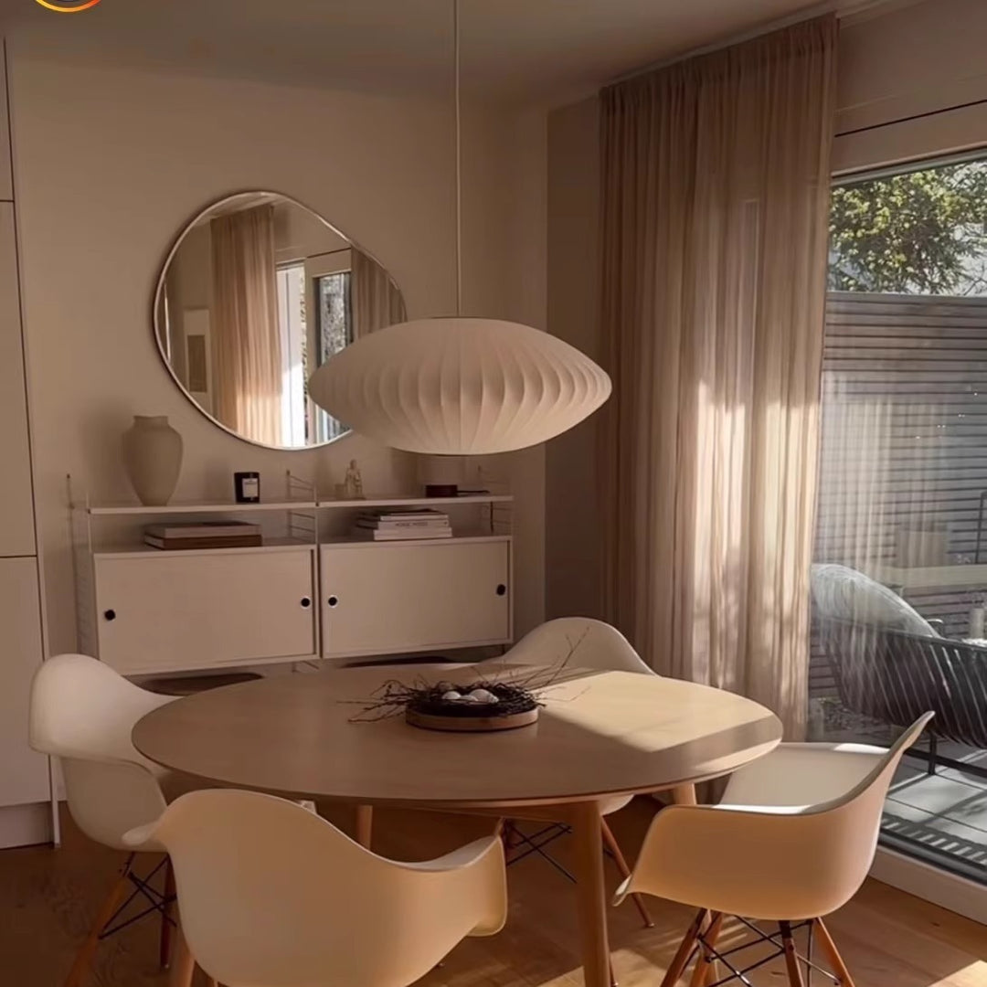 Elegant silke pendellampe med krystaller