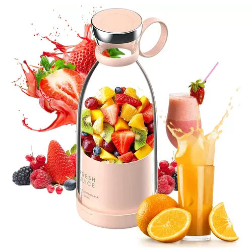 Kompakt smoothie blender, bærbar, med frugtbeholder og drikkelåg, ideel til på farten, i moderne design.