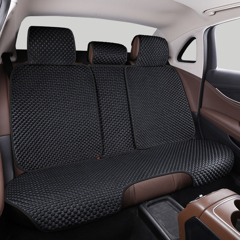 Kølende åndbar bilsædebeskytter i issilke, luksuriøst design, ideel til mennesker og dyr, skridsikkert hold.