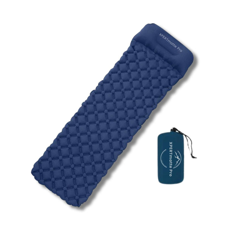 Let oppustelig liggeunderlag i grøn nylon TPU, kompakt foldet, ideelt til camping og vandreture, XPERTmatte Pro.