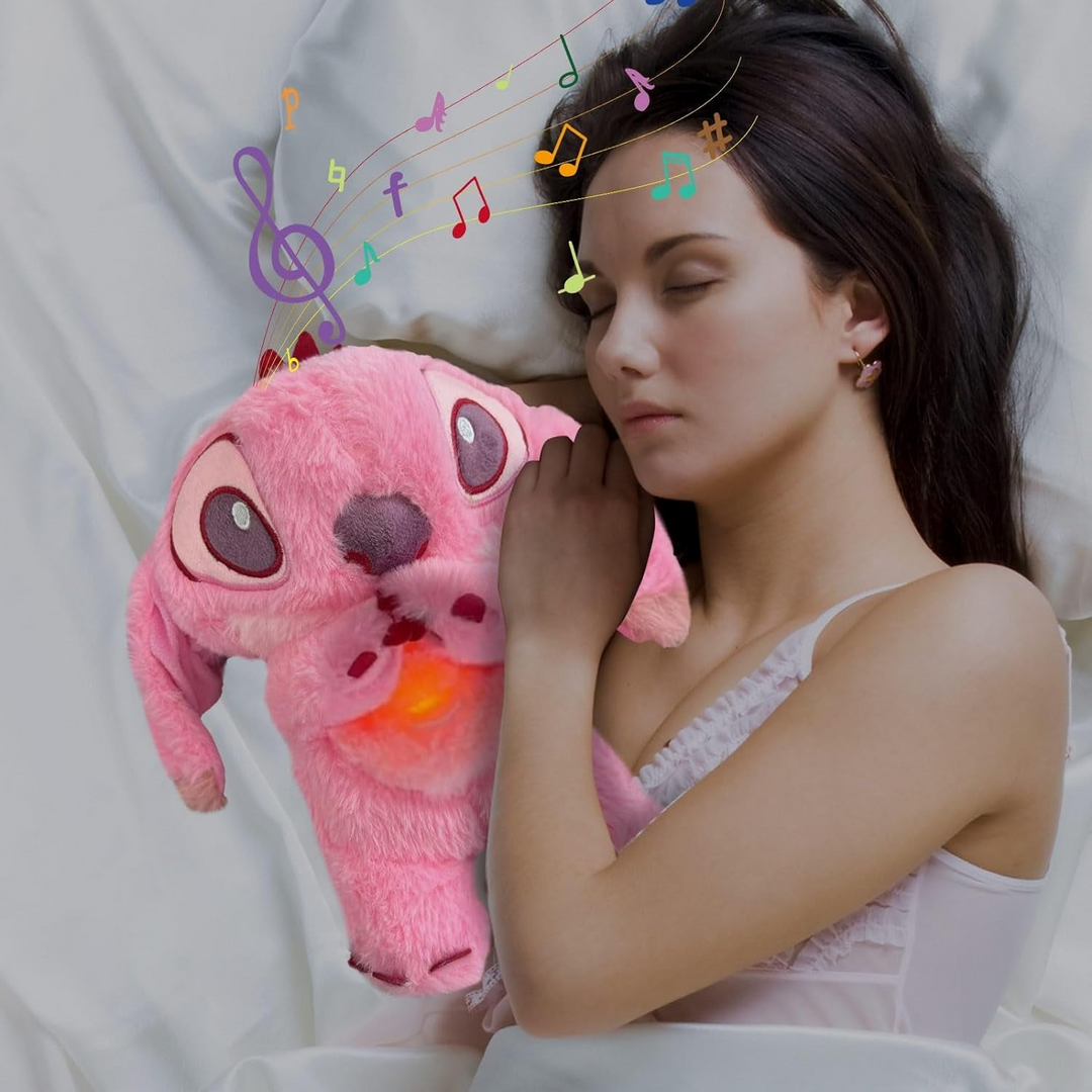 Stitch plyslegetøj med lys og musik til beroligende søvn og Disney-fans.