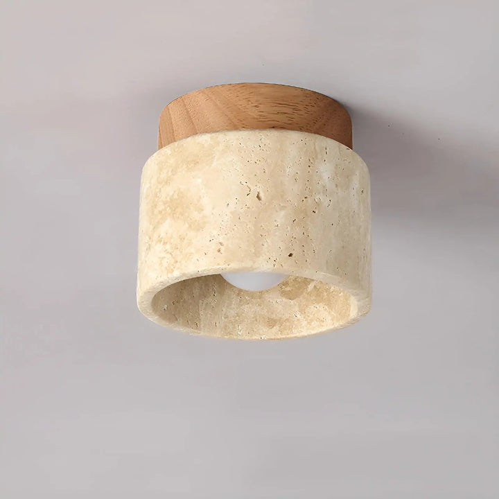 Rustik travertin-loftslampe af træ, minimalistisk Wabi-Sabi design, naturlig og elegant belysning.