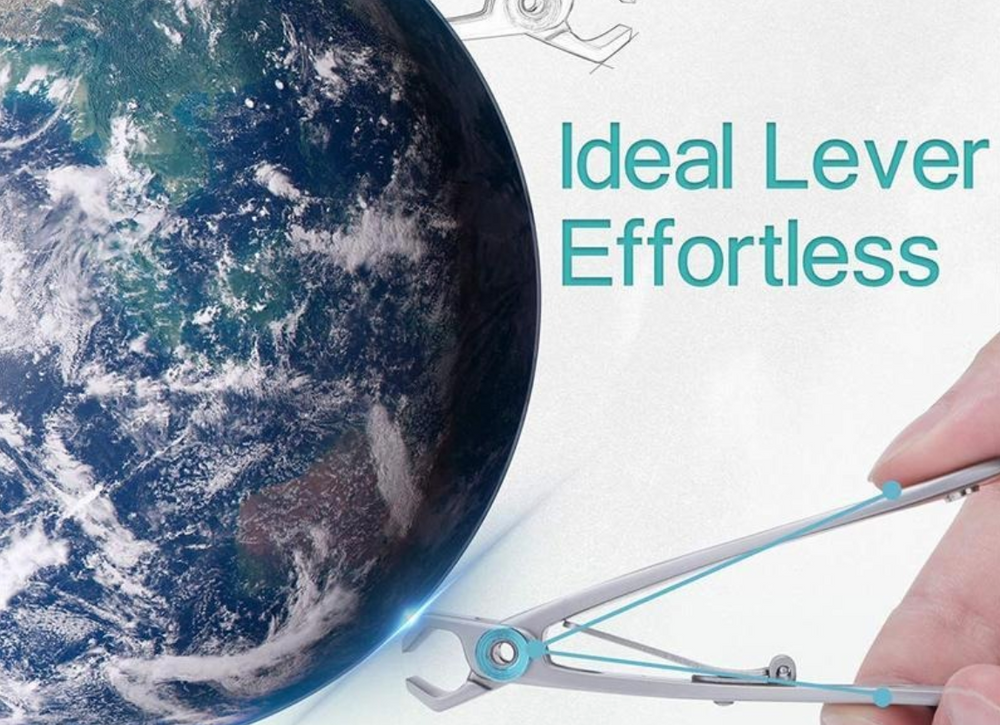 Sølvfarvet negleklipper i rustfrit stål med ergonomisk greb, ideel til tykke negle, giver præcis og ubesværet klipning.