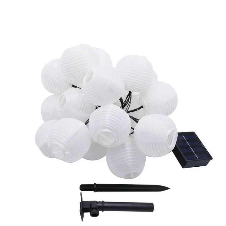 Solarcelledrevet vejrbestandig LED-udendørs lyskæde, der lyser op i haven, miljøvenlig og ideel til terrasse