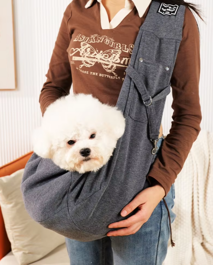 Stilfuld hundebæretaske til små kæledyr i grå, ergonomisk skuldertaske med polstrede stropper