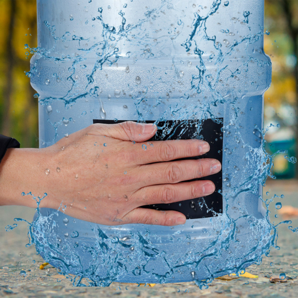 Ultrastærk vandtæt reparationstape, sort eller hvid, 10 cm bred, ideel til tætning og udendørs brug.